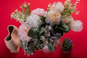 טרנדים עולמיים בעיצוב פרחים לשנת 2026